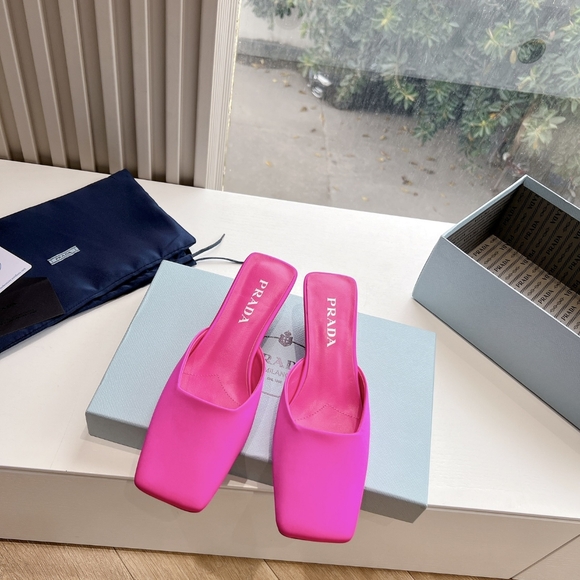 Prada French bun half mop square silk slippers - Picture 8 of 9